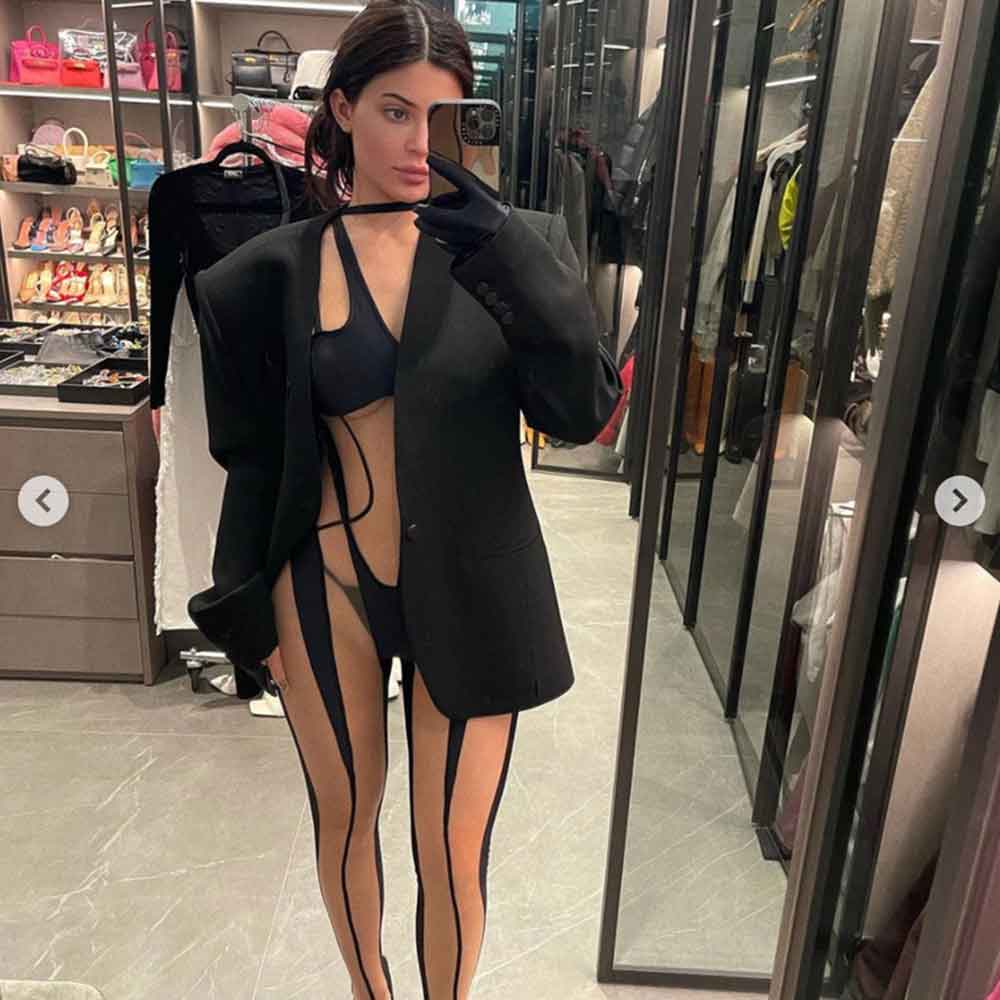 kylie-jenner-in-trippiest-nude-jumpsuit-and-black-blazer