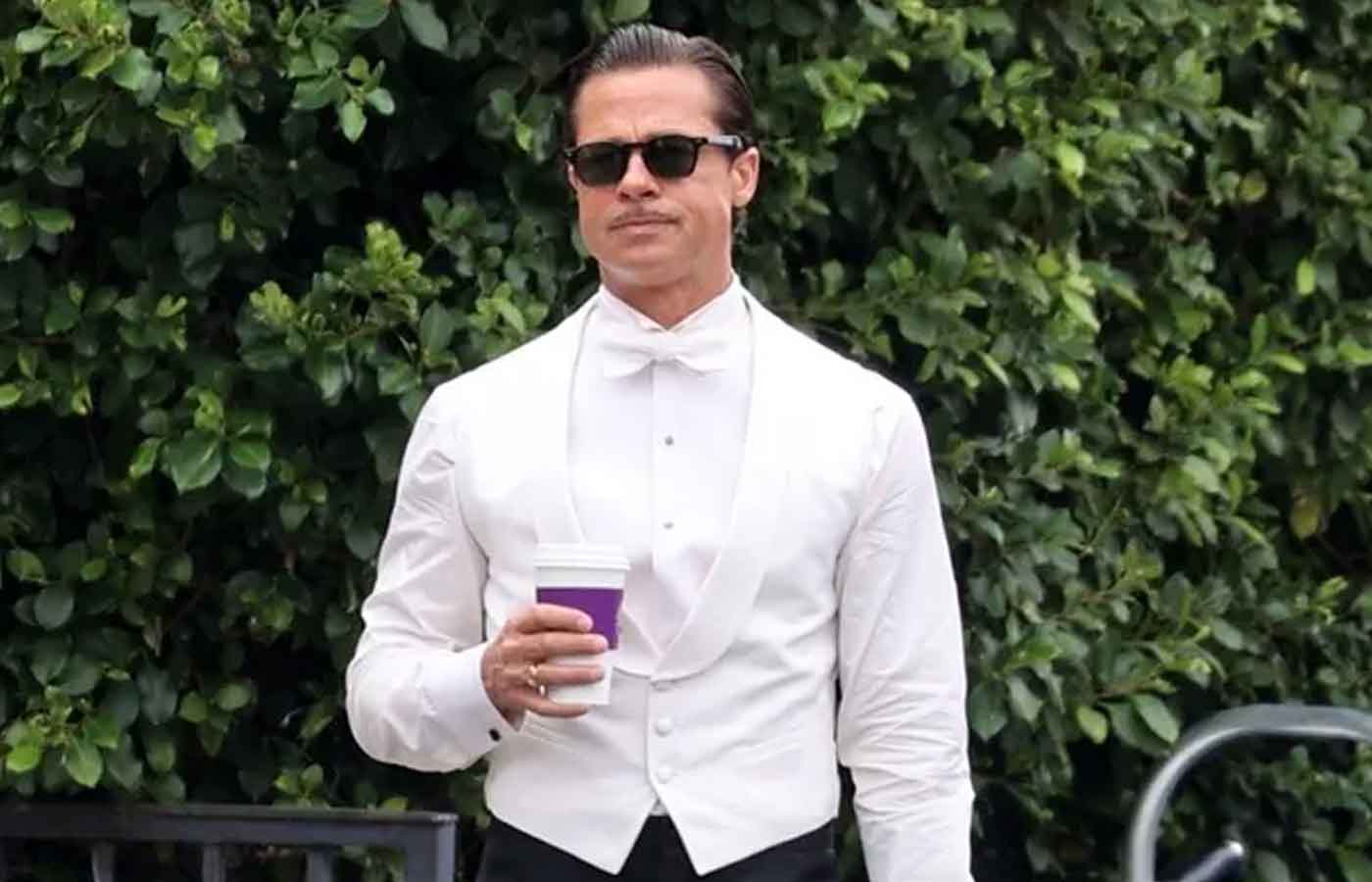 Brad-Pitt-the-nines-on-set-of-Babylon